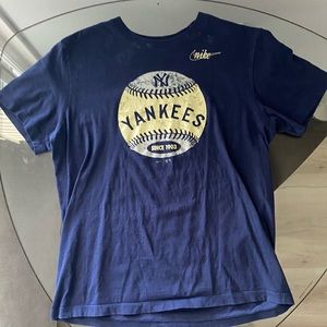 Vintage Nike t-shirt